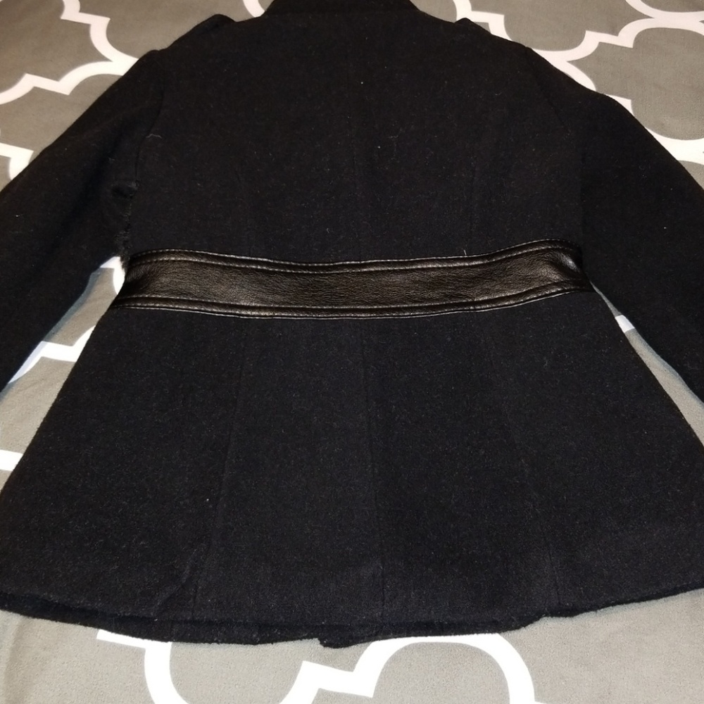 Fall/winter coat - Picture 4 of 8
